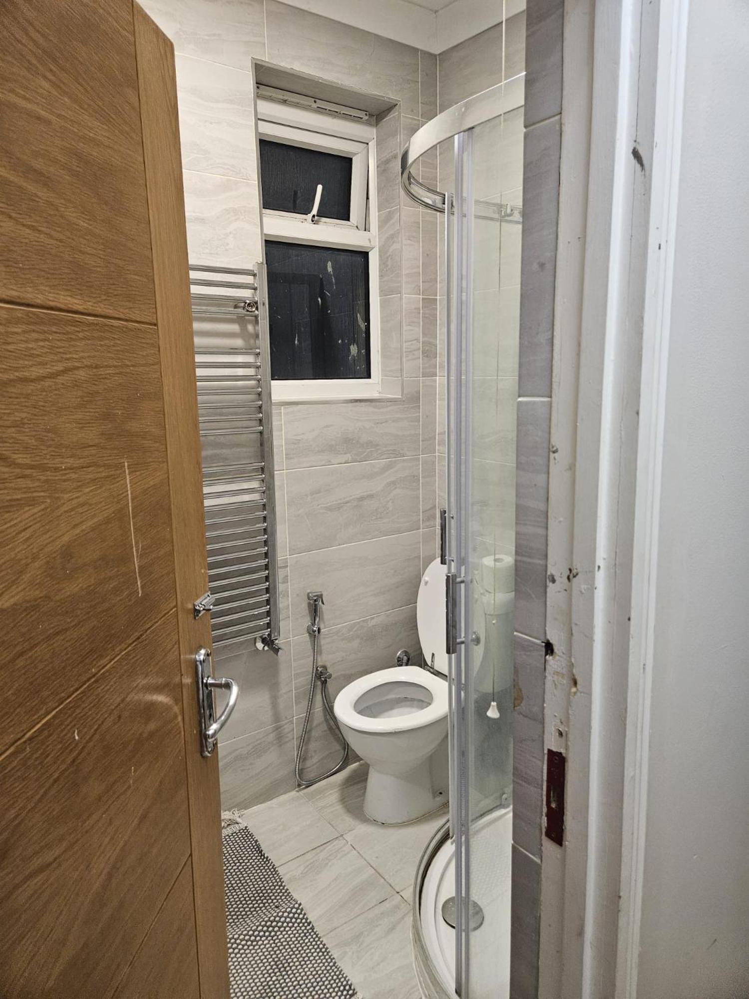 2 Bedroom Flat - Travel Direct To Heathrow/Central Лондон Екстер'єр фото